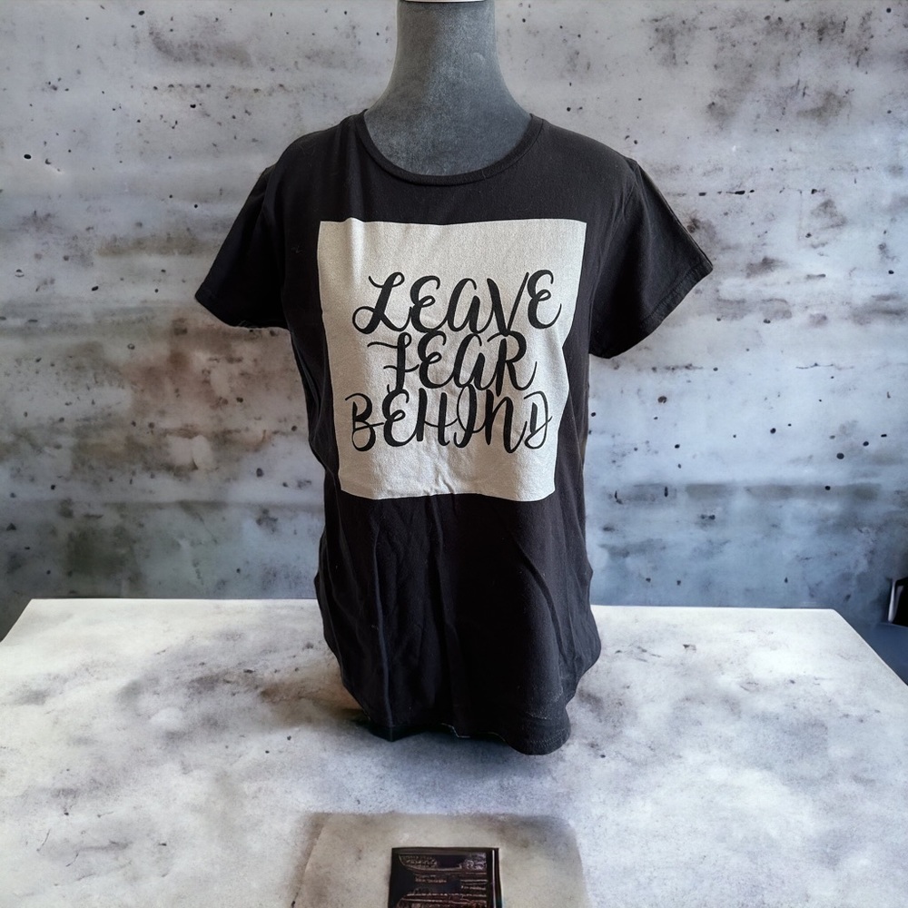 Commonmission.com. Leave Fear Behind black/white TShirt.